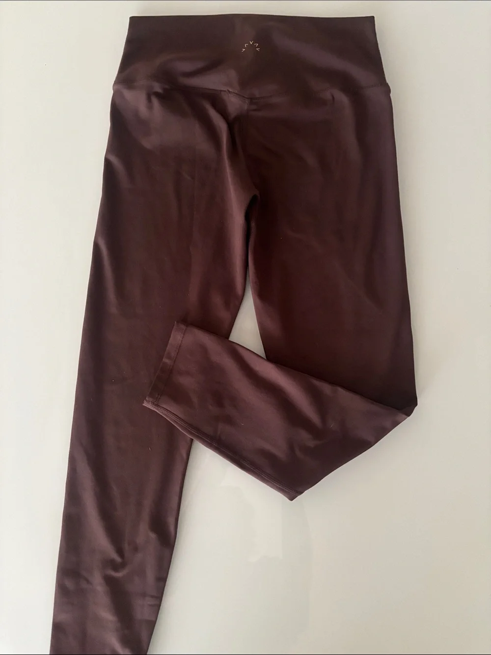 Varley, NWOT women’s Large High-Waist Athletic 7/8 Leggings in Dark Brown